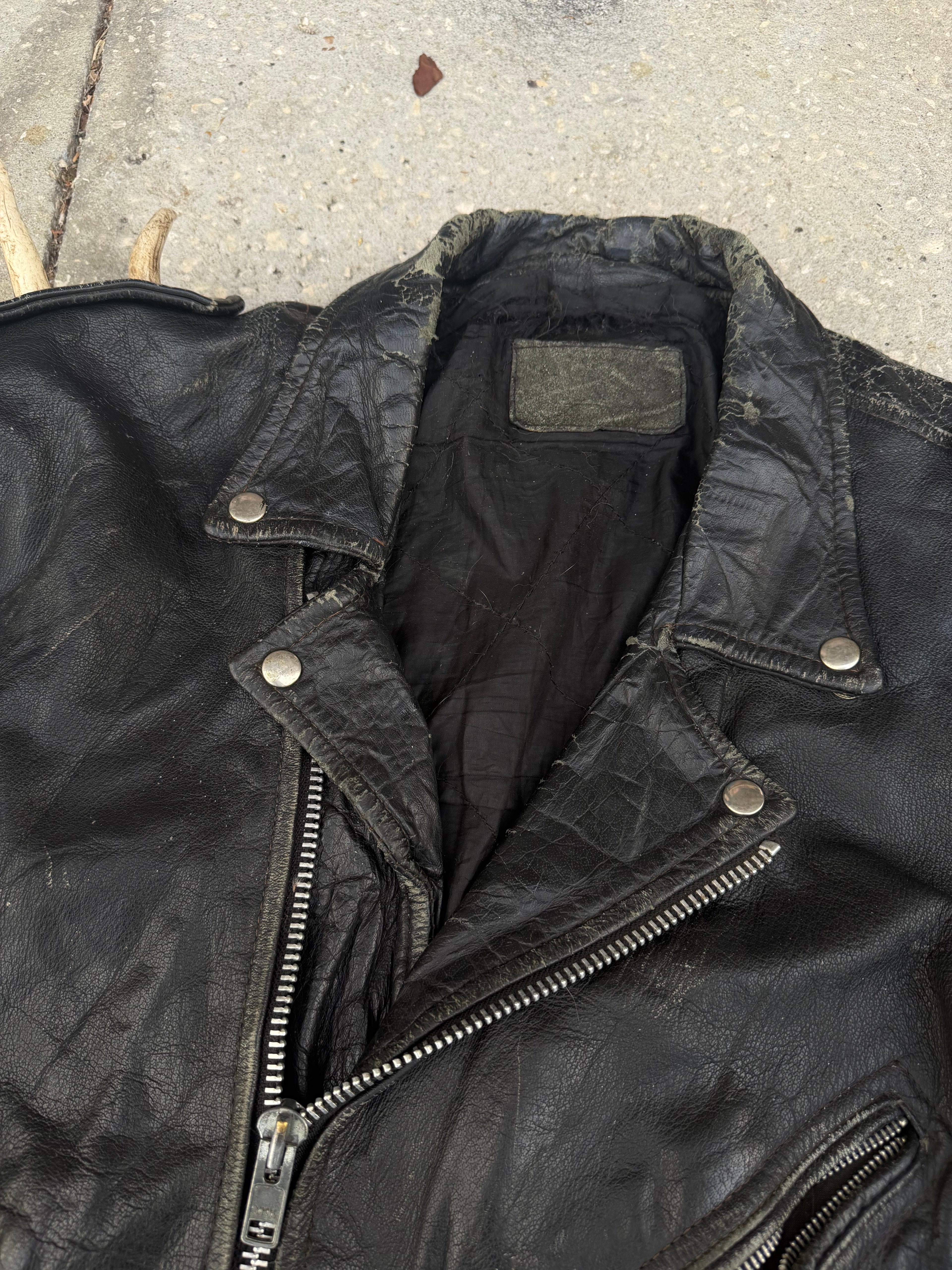 1970s-80s thrashed Leather Jacket L-XL
