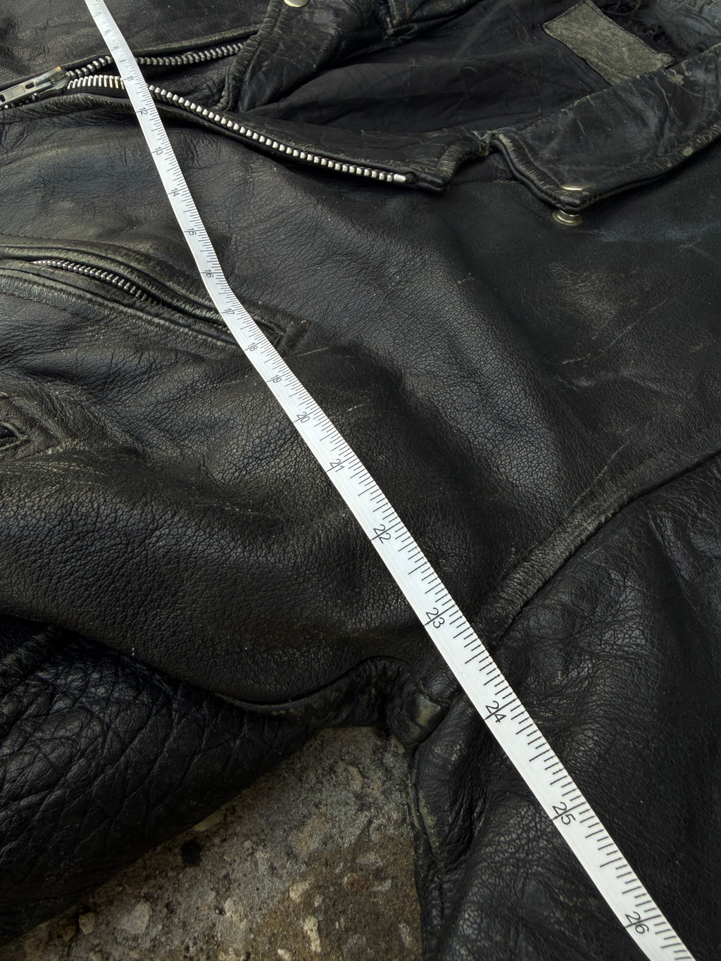 1970s-80s thrashed Leather Jacket L-XL