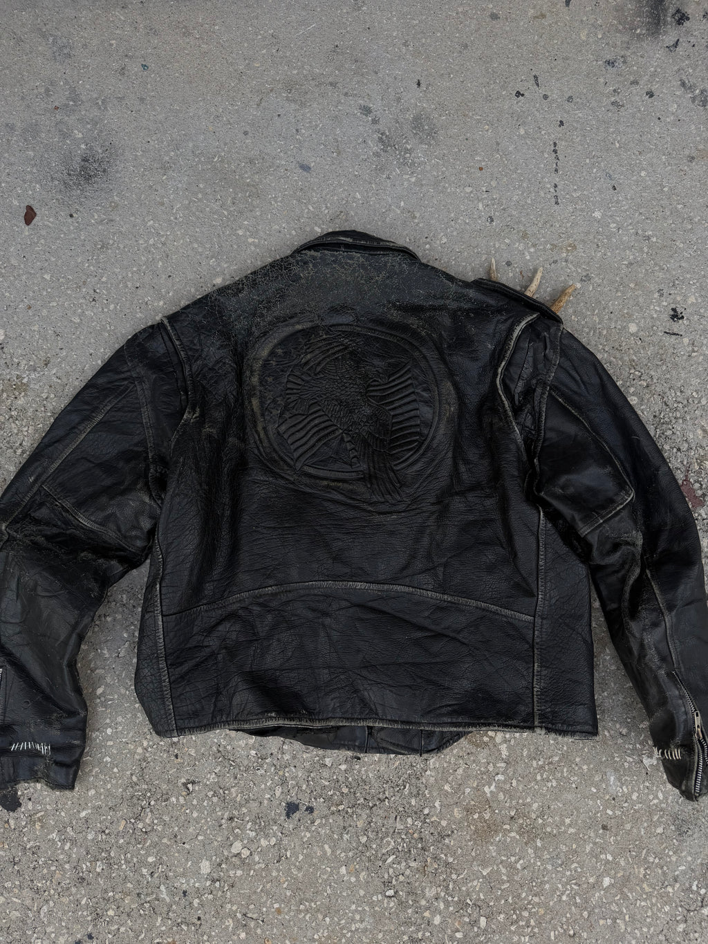 1970s-80s thrashed Leather Jacket L-XL