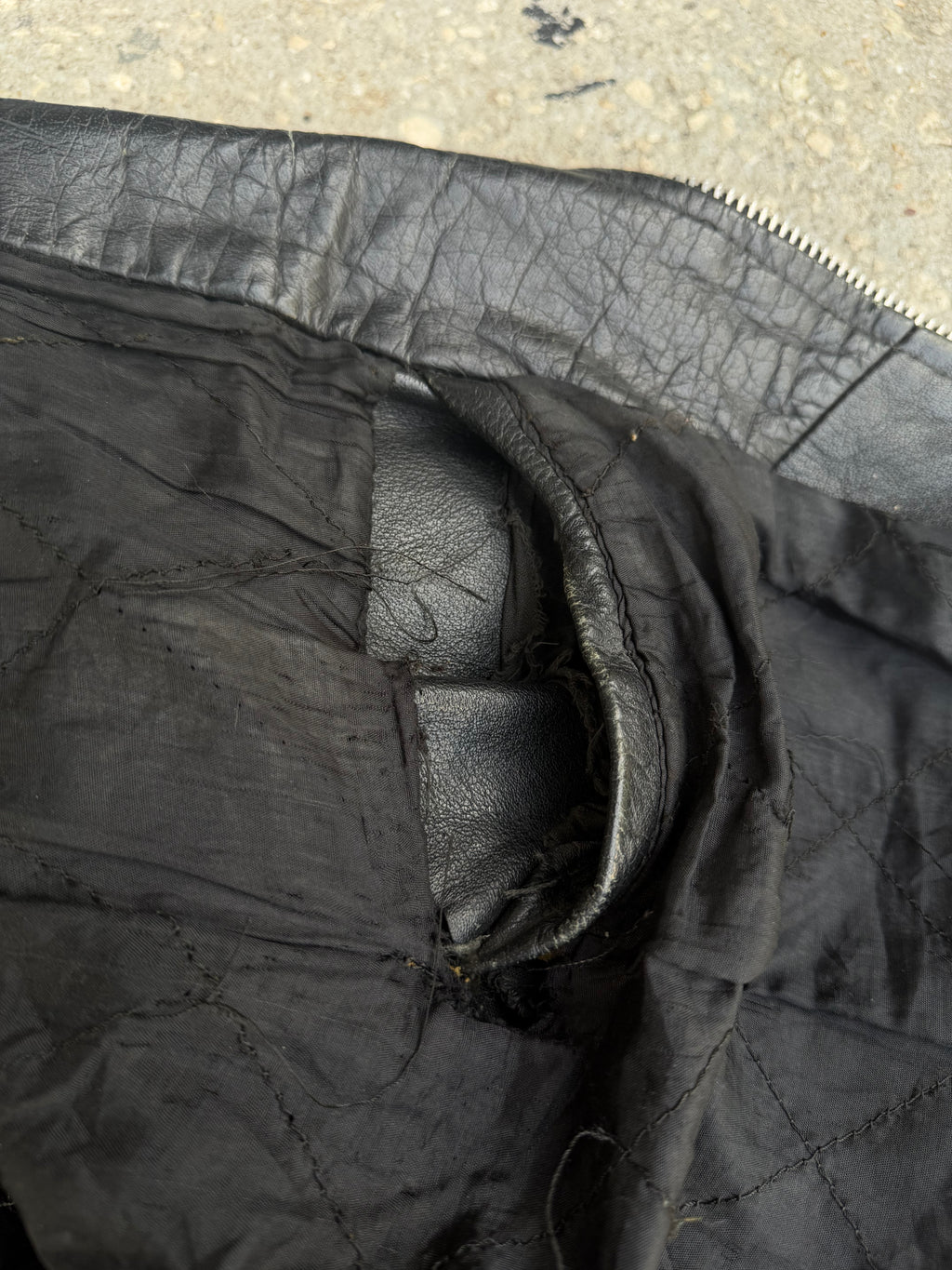 1970s-80s thrashed Leather Jacket L-XL
