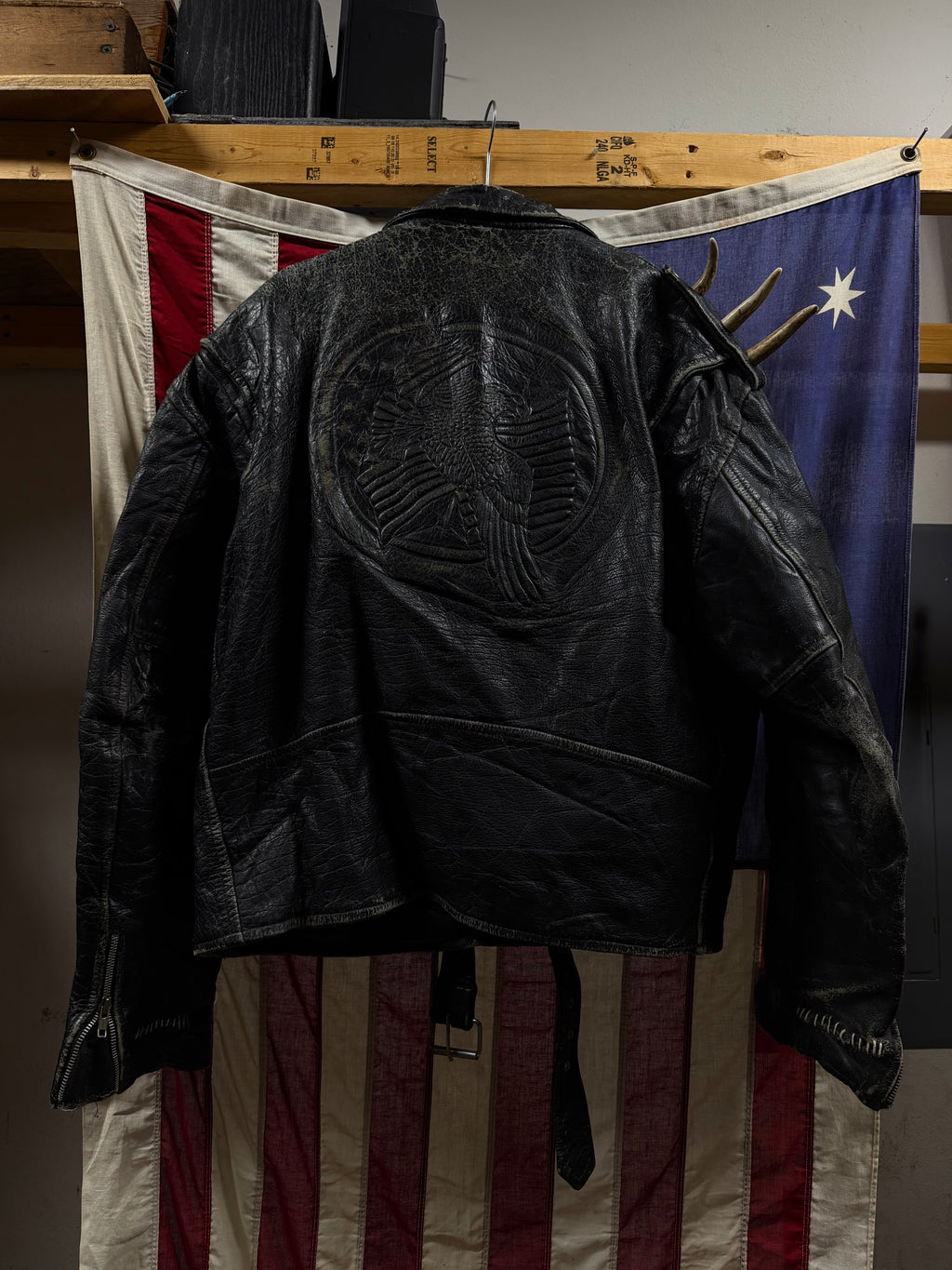 1970s-80s thrashed Leather Jacket L-XL