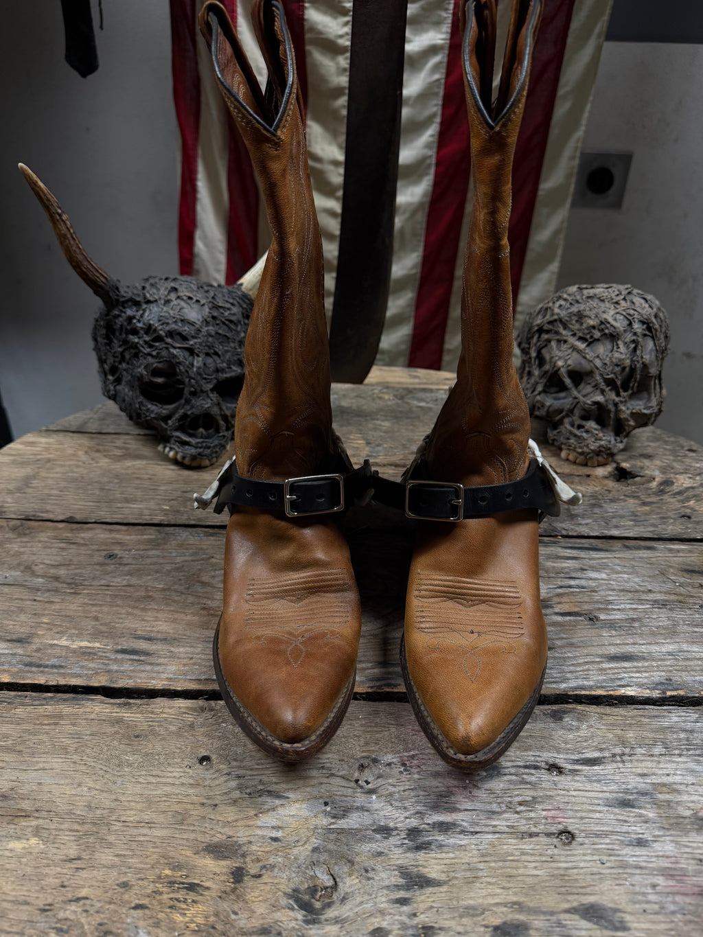 Smaller Coyote Jawbone Spurs Pair