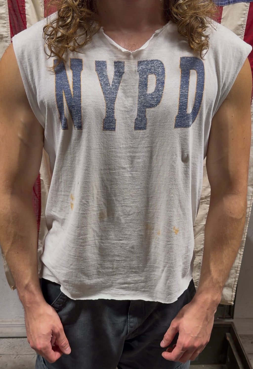 Vintage thrashed NYPD cut off tee