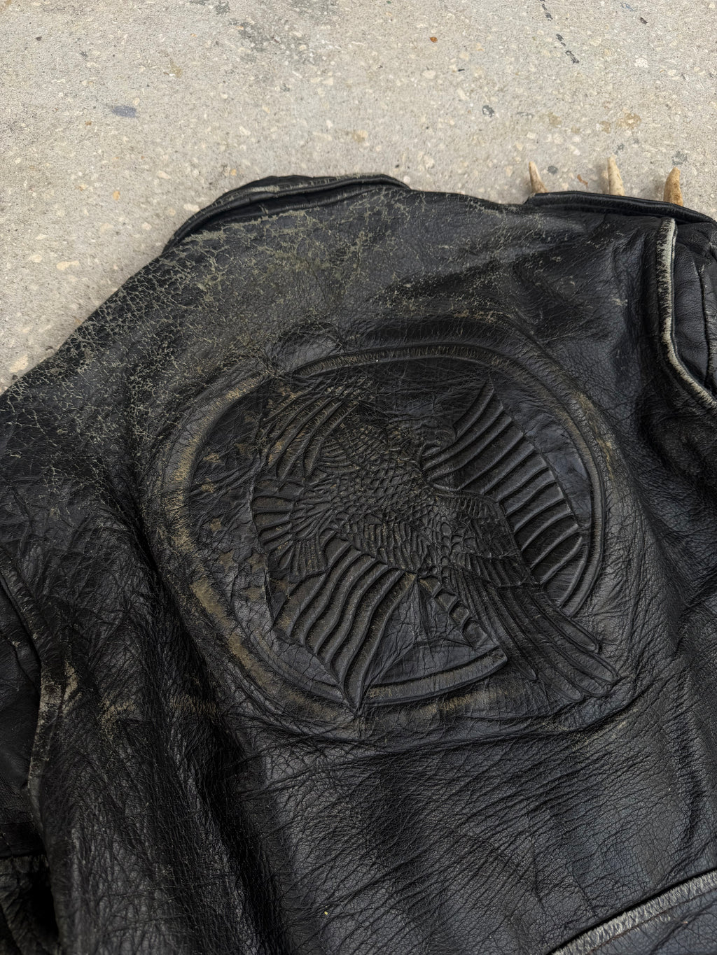 1970s-80s thrashed Leather Jacket L-XL